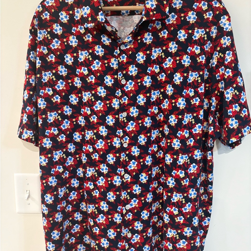 Hart Schaffner Marx Red and Blue Floral Men's Shirt COTTON LUXURY